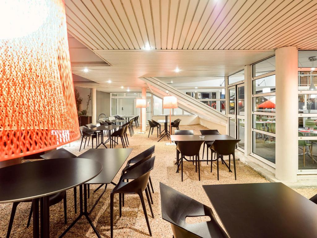 Ibis Budget Site Du Futuroscope Chasseneuil-du-Poitou Eksteriør billede